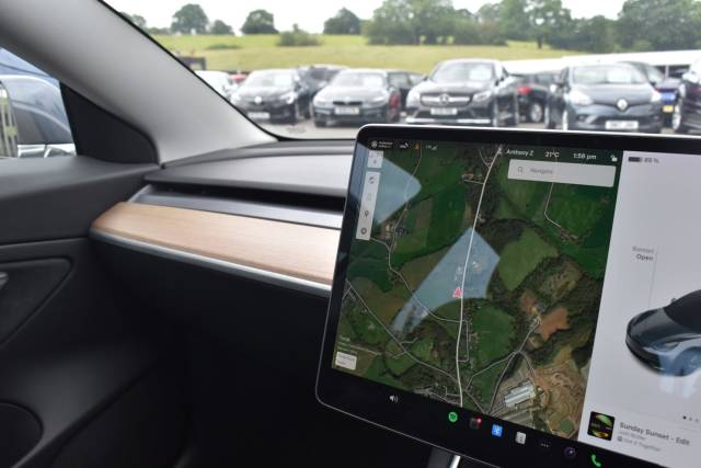 2019 Tesla Model 3 (Dual Motor) Performance Auto 4WDE 4dr (Performance Upgrade)