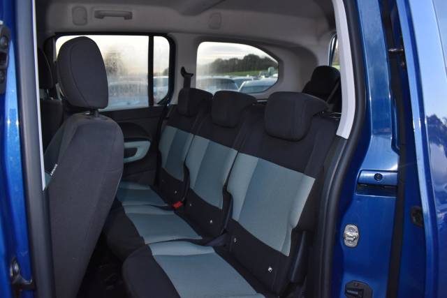 2021 Citroen Berlingo 1.5 BlueHDi Flair XL MPV Euro 6 (s/s) 5dr