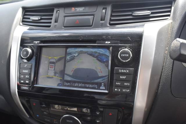 2019 Nissan Navara 2.3 dCi N-Guard Auto 4WD Euro 6 4dr