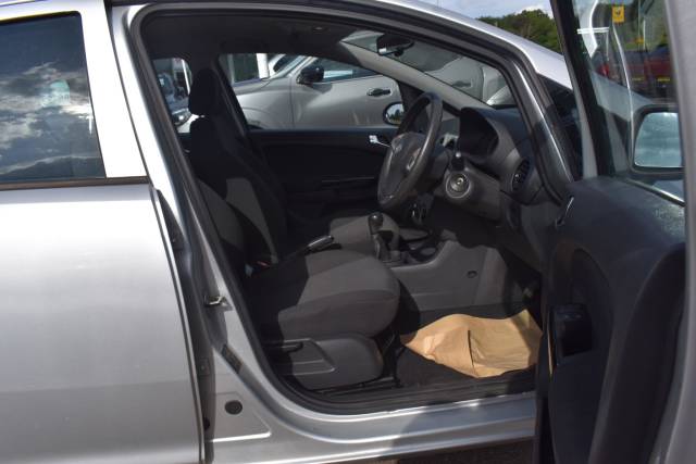 2009 Vauxhall Corsa 1.2i 16v Active 5dr