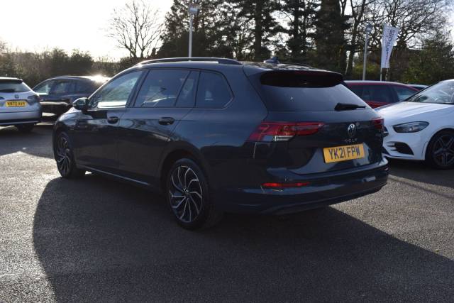 2021 Volkswagen Golf 1.5 TSI Life Euro 6 (s/s) 5dr