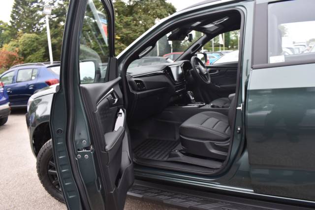 2025 Isuzu D-max 1.9 TD V-Cross Huntsman Auto 4WD Euro 6