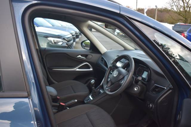2017 Vauxhall Zafira Tourer 1.4i Turbo Design Euro 6 5dr