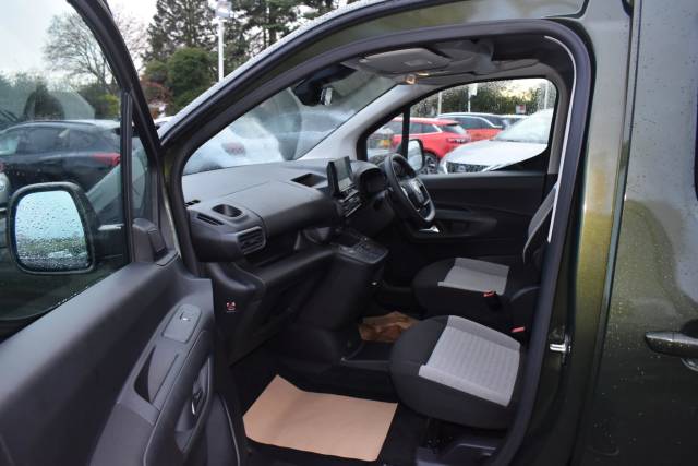 2024 Citroen E-Berlingo 52kWh PLUS XL Auto 5dr (7.4kW Charger)