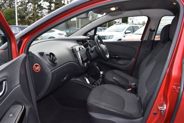 2017 Renault Captur 1.2 TCe ENERGY Dynamique S Nav Euro 6 (s/s) 5dr