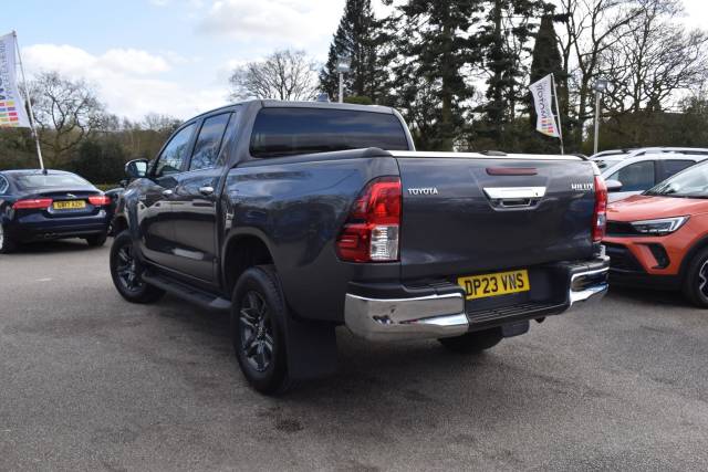2023 Toyota Hilux 2.4 D-4D Icon Auto 4WD Euro 6 (s/s) 4dr