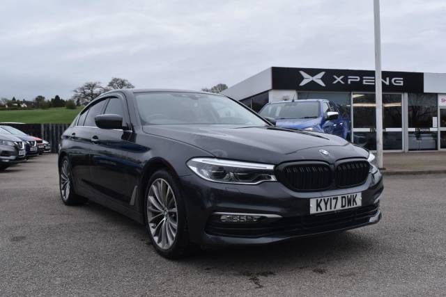 BMW 5 Series 2.0 520d SE Auto xDrive Euro 6 (s/s) 4dr Saloon Diesel Grey