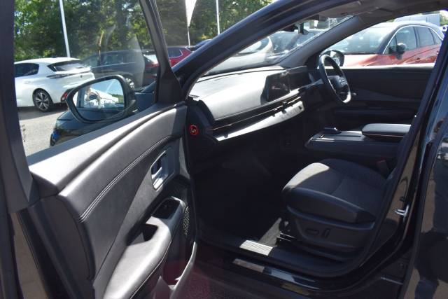 2022 Nissan Ariya 63kWh Advance Auto 5dr 7.4kW Charger