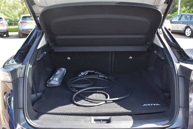 2022 Nissan Ariya 63kWh Advance Auto 5dr 7.4kW Charger