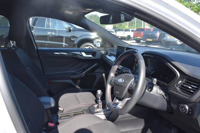 2022 Ford Focus 1.0T EcoBoost ST-Line Euro 6 (s/s) 5dr