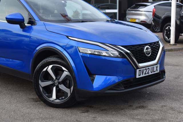 2022 Nissan Qashqai 1.3 DIG-T MHEV N-Connecta XTRON Euro 6 (s/s) 5dr