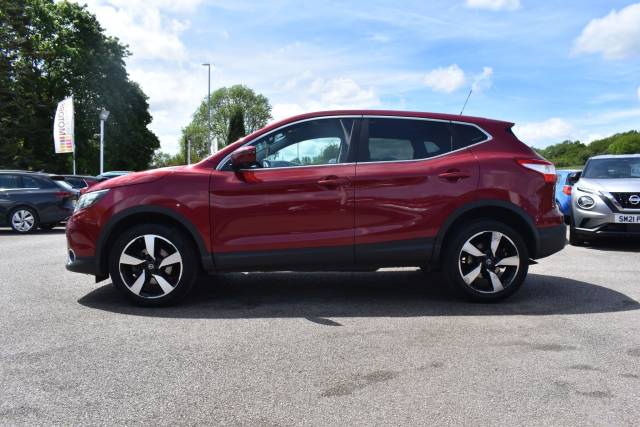 2015 Nissan Qashqai 1.2 DIG-T n-tec 2WD Euro 6 (s/s) 5dr