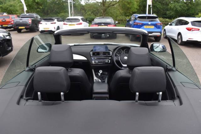 2015 BMW 2 Series 1.5 218i SE Convertible 2dr Petrol Manual Euro 6 (s/s) (136 ps)