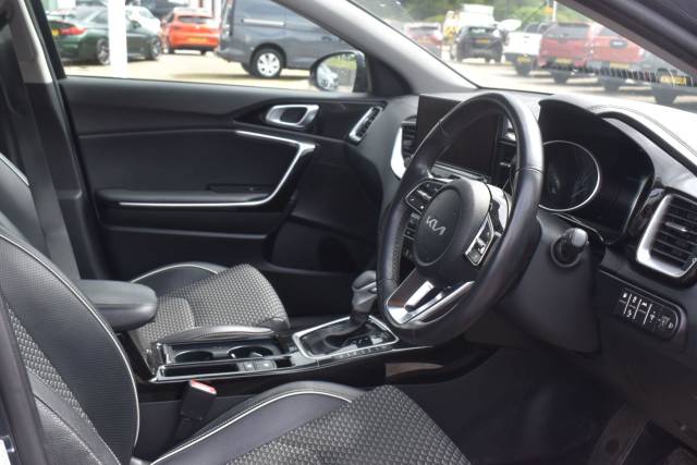 2023 Kia XCeed 1.6 GDi 8.9kWh 3 DCT Euro 6 (s/s) 5dr