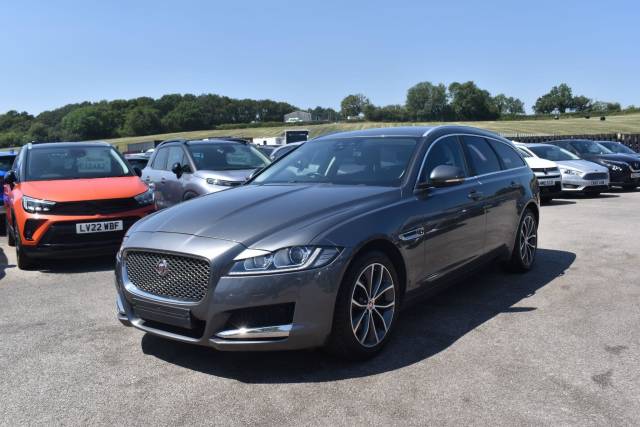 Jaguar XF 2.0i Portfolio Sportbrake Auto Euro 6 (s/s) 5dr Estate Petrol Grey