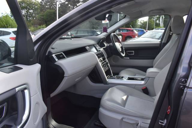 2016 Land Rover Discovery Sport 2.0 TD4 SE Auto 4WD Euro 6 (s/s) 5dr
