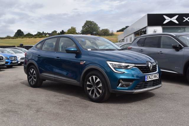 Renault Arkana 1.6 E-TECH evolution Auto 2WD Euro 6 (s/s) 5dr SUV Hybrid Blue