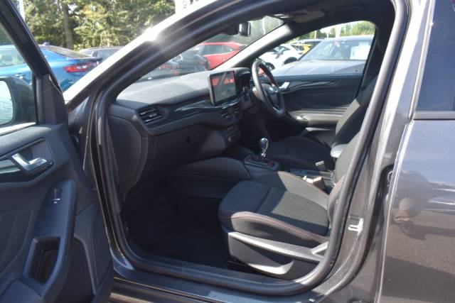2023 Ford Focus 1.0T EcoBoost MHEV ST-Line Edition Euro 6 (s/s) 5dr
