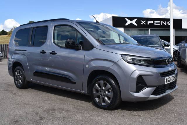 2025 Vauxhall Combo Life Electric 52kWh Ultimate XL MPV Auto 5dr (11kW Charger)