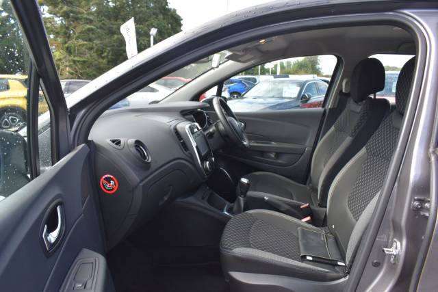 2017 Renault Captur 0.9 TCe ENERGY Dynamique Nav Euro 6 (s/s) 5dr