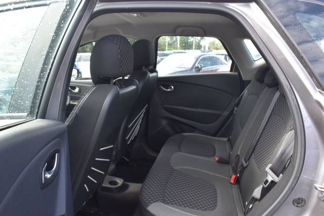 2017 Renault Captur 0.9 TCe ENERGY Dynamique Nav Euro 6 (s/s) 5dr