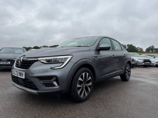 2022 Renault Arkana 1.6 E-TECH Iconic Auto 2WD Euro 6 (s/s) 5dr