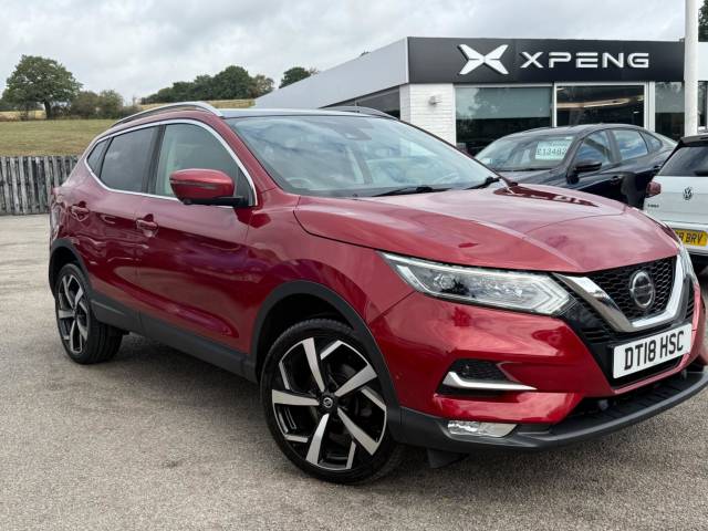 Nissan Qashqai 1.2 DIG-T Tekna Euro 6 (s/s) 5dr SUV Petrol Red