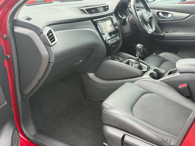 2018 Nissan Qashqai 1.2 DIG-T Tekna Euro 6 (s/s) 5dr