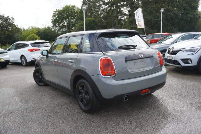 2017 Mini Hatch 1.5 Cooper Euro 6 (s/s) 5dr