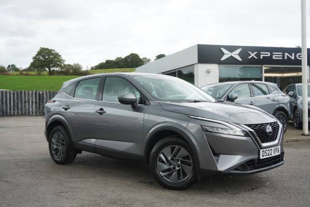 Nissan Qashqai 1.3 DIG-T MHEV Acenta Premium Euro 6 (s/s) 5dr SUV Hybrid Grey