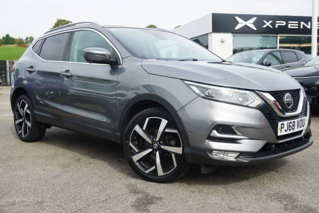 Nissan Qashqai 1.3 DIG-T Tekna Euro 6 (s/s) 5dr SUV Petrol Grey