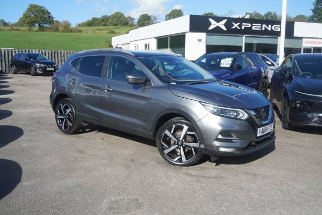 Nissan Qashqai 1.3 DIG-T Tekna Euro 6 (s/s) 5dr SUV Petrol Grey