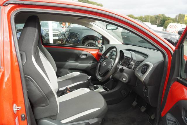 2018 Toyota Aygo 1.0 VVT-i x-play Euro 6 3dr