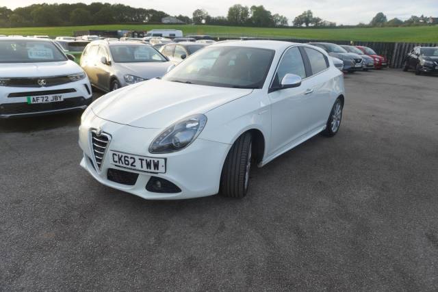 2013 Alfa Romeo Giulietta 2.0 JTDM-2 Veloce Hatchback 5dr Diesel TCT Euro 5 (s/s) (170 bhp)
