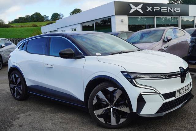 Renault Megane E-tech 60kWh techno Auto 5dr (optimum charge) Hatchback Electric White